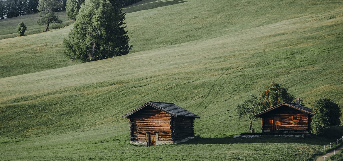 Alpine Farmer Generates 10x More Electricity than Needed with Renewable Energy