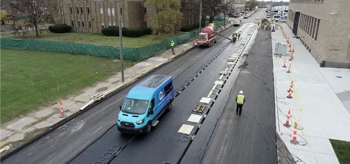 Detroit’s new EV charging roadway under construction 