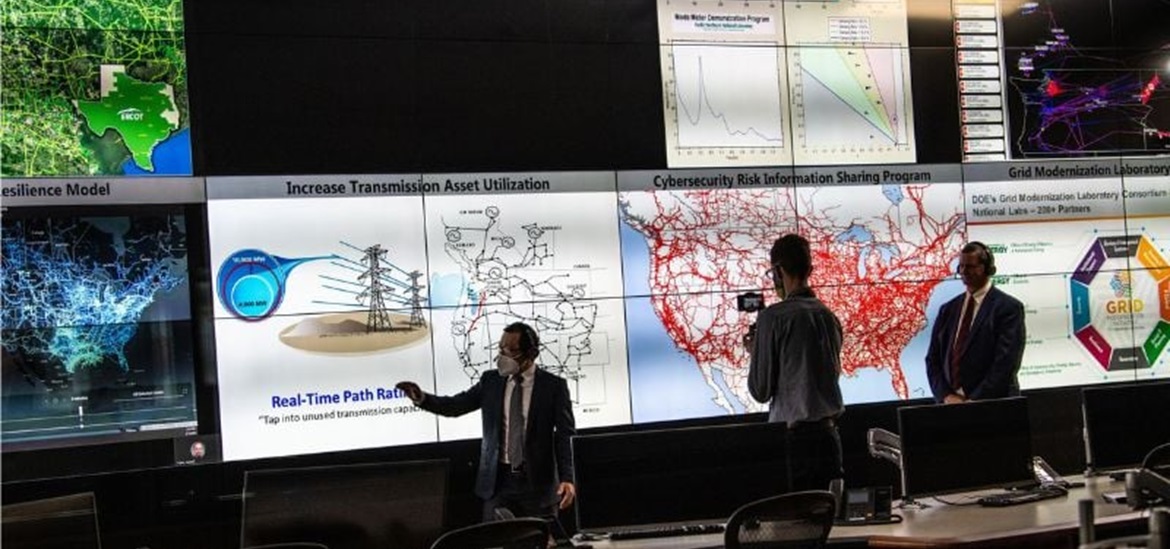 Pacific Northwest National Laboratory researchers work on power grid projects