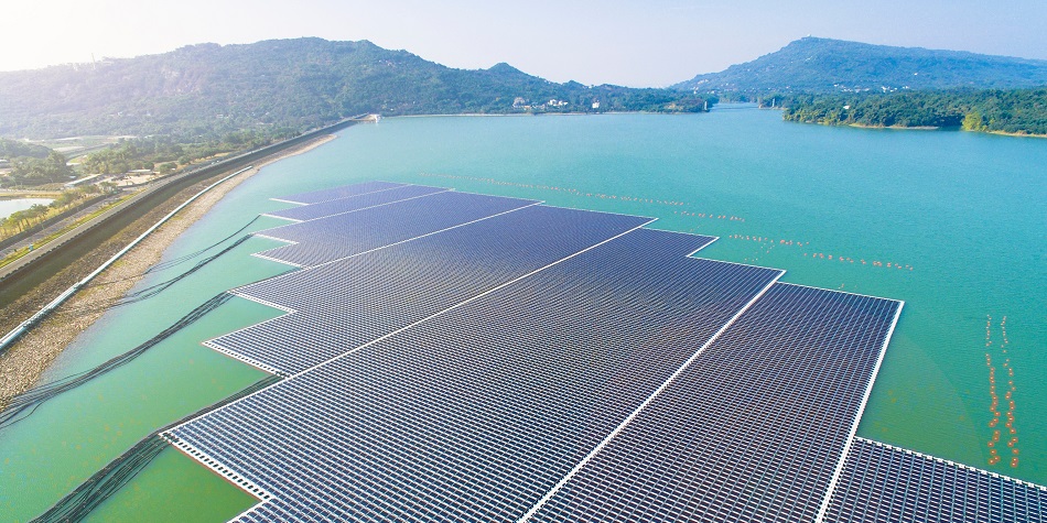 Floating solar on the lake cover image 950