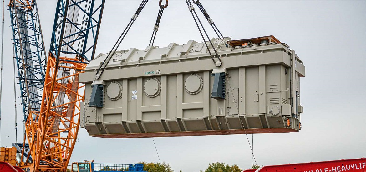 Huge transformer arrives at National Grid’s Bicker Fen onshore substation technology