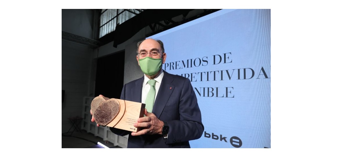 Iberdrola Chair receives BBK Sustainable Competitiveness Award