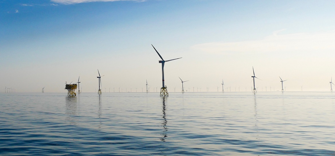 Danes add offshore transformer stations to 800 MW tender transformer technology