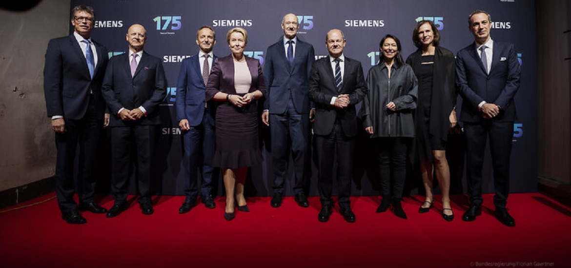siemens-celebrates-four-million-people-who-have-been-working-for-siemens-transformer-technology-news